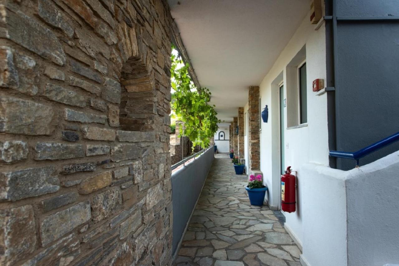 Argo Rooms & Studios Agioi Apostoloi  Exterior photo